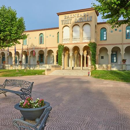 1881 Hotel Balneario Vichy Catalan كالذيس ذي مالافييّا المظهر الخارجي الصورة